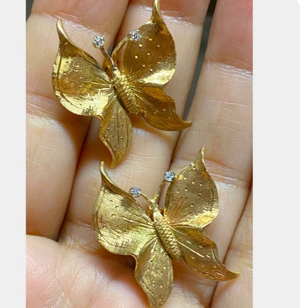 GORGEOUS Vintage CUSTOM 14k Yellow Gold Diamond BUTTERFLY Statement Earrings!